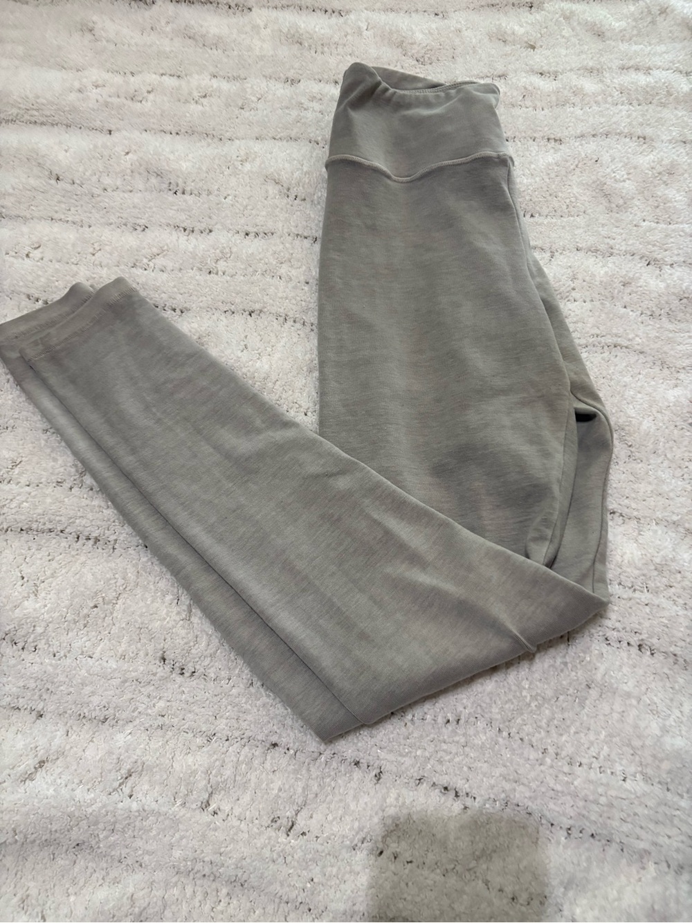 SKIMS Leggings in Light Gray